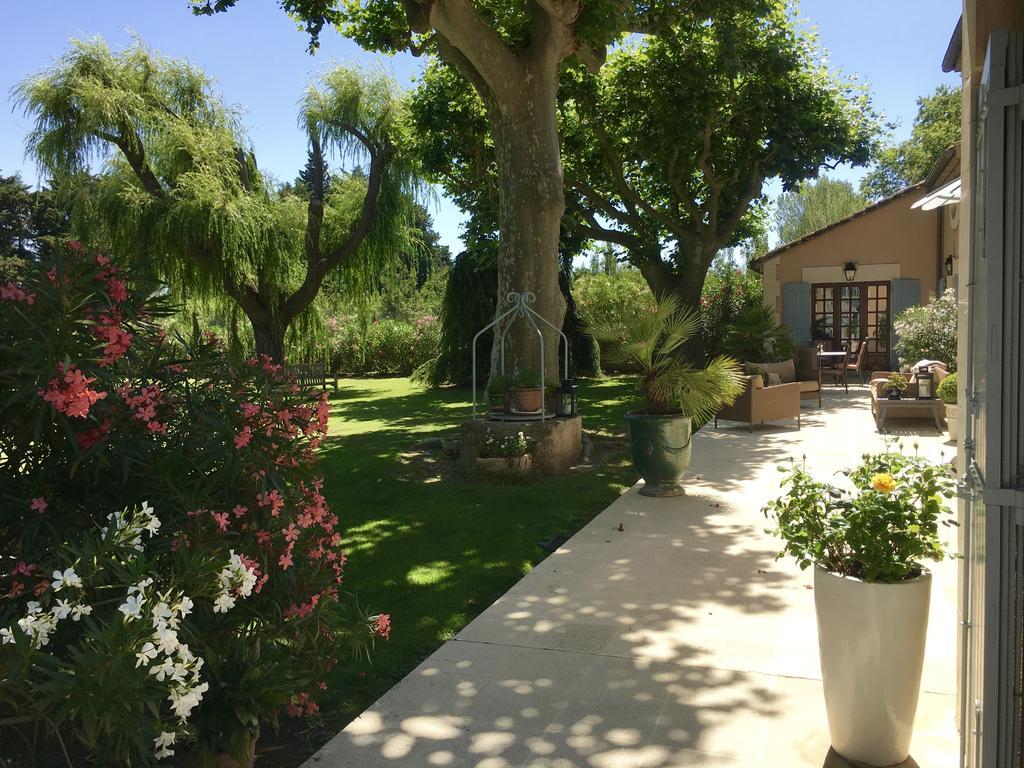 Villa Mas St Jean Noves Exterior photo