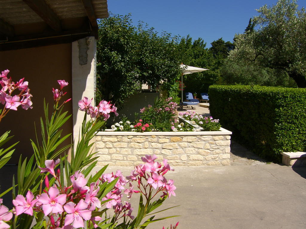 Villa Mas St Jean Noves Exterior photo